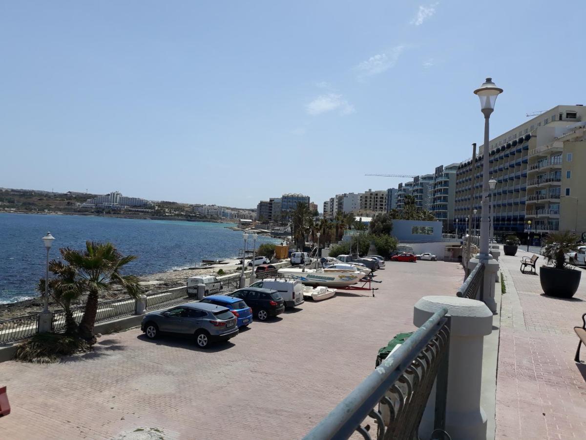 Sunshine Holiday Apartment 8 With Spectacular Seaviews خليج سانت بول المظهر الخارجي الصورة