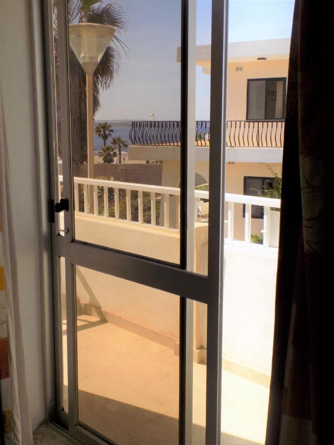 Sunshine Holiday Apartment 8 With Spectacular Seaviews خليج سانت بول المظهر الخارجي الصورة