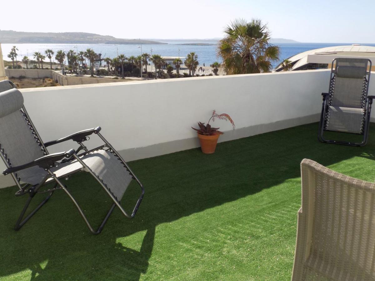 Sunshine Holiday Apartment 8 With Spectacular Seaviews خليج سانت بول المظهر الخارجي الصورة